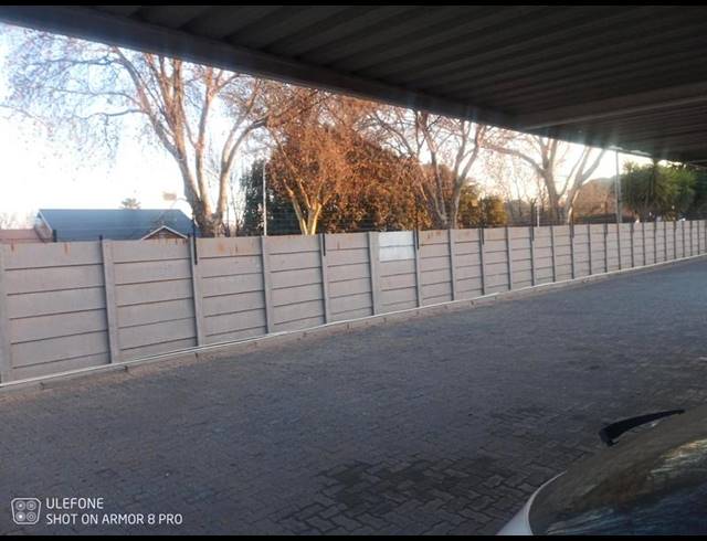 2 BEDROOM APARTMENT FOR SALE IN BOKSBURG EAST